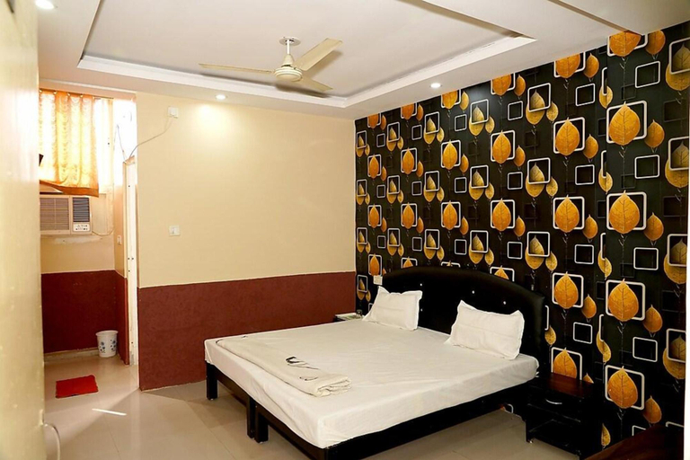 Bedroom 3, Hotel DCM Residency, Sehore