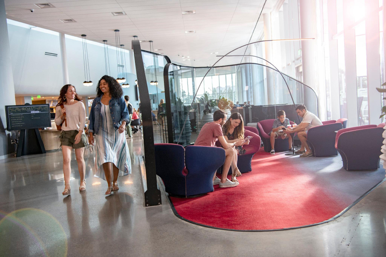 Public Area 2, Universal's Aventura Hotel, Orange