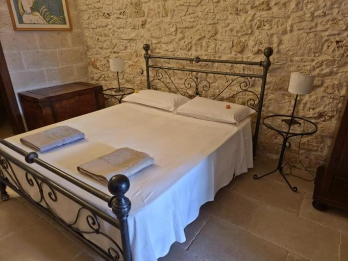 Bedroom, Masseria Boezio Ostuni Mare, Brindisi