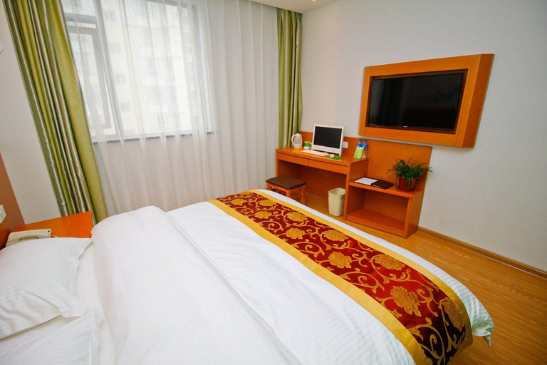 Bedroom 2, Vatica HeFei Baishuiba BHG Hotel, Hefei