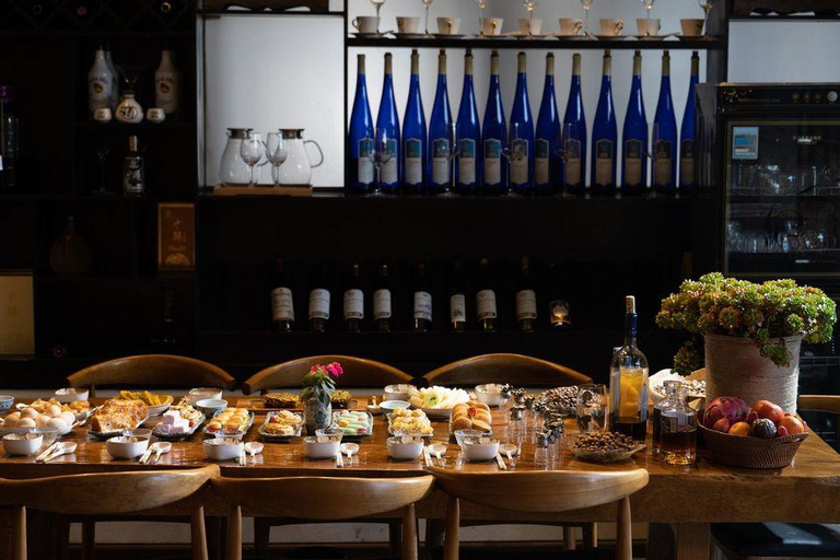 Food & Drinks, Tengchong Heshun Qishe Inn, Baoshan