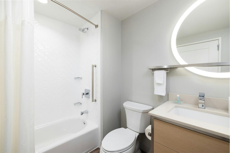 Bathroom 2, TownePlace Suites by Marriott Hadley Amherst, Hampshire