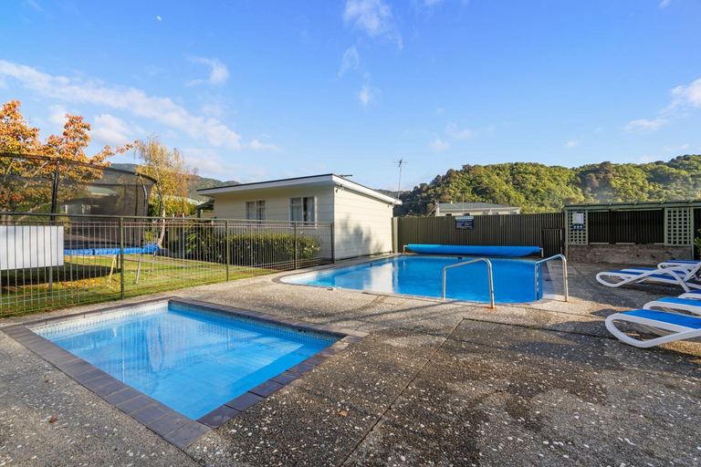Sport & Beauty, Tasman Holiday Parks Picton, Marlborough