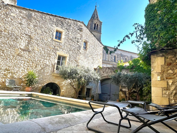 Swimming pool 5, Le patio de Collias, Gard