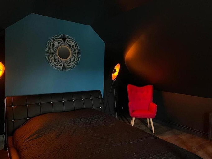 Bedroom 3, LoveRoom by Gîtes d'Armor, Côtes-d'Armor