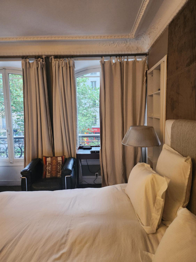 Bedroom 2, Pic de Notre Dame, Charming Suites Paris, Paris