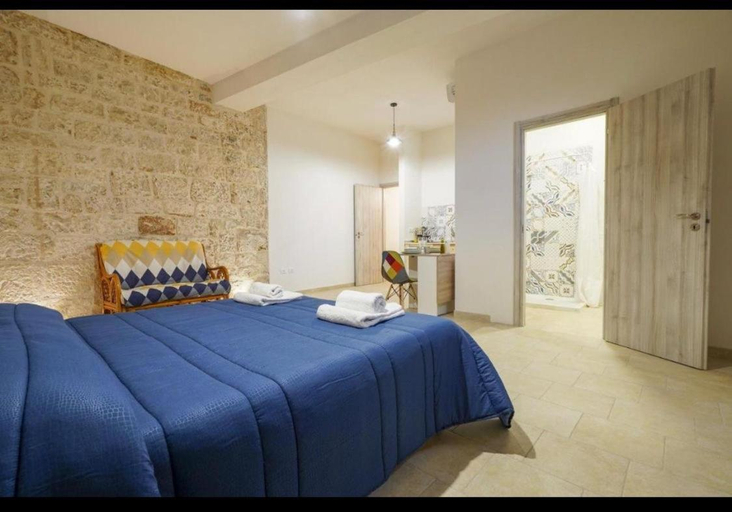 Others 4, Peperone holiday home, Brindisi