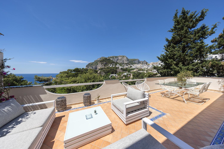 Sport & Beauty 2, Oliveto Capri apartments, Napoli