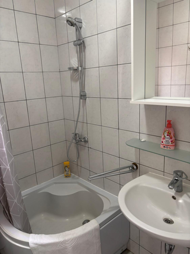 Bathroom 3, Apartments Kira, Sarajevo