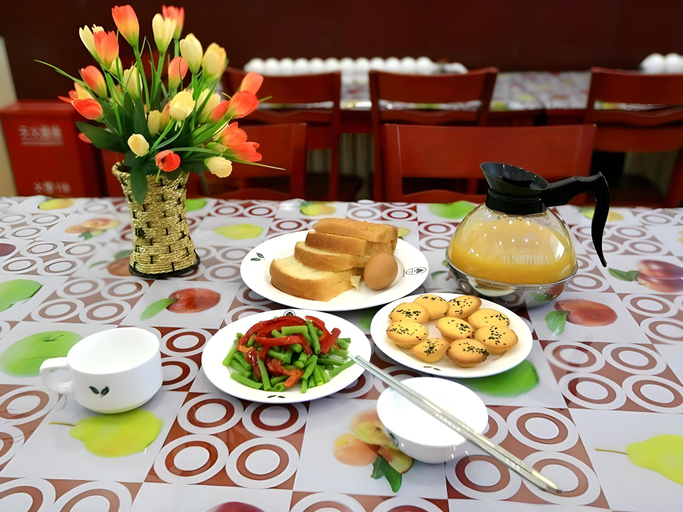 Food & Drinks 5, GreenTree Inn BaiYin East Bus Station LanBao Road Express Hotel, Baiyin
