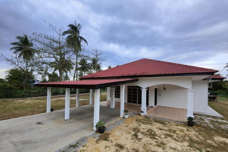 Exterior & Views 2, Sky312 Muslim Homestay, Langkawi