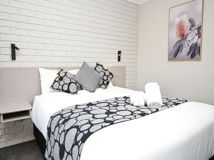 Bedroom 2, Woomargama Village Hotel Motel, Greater Hume Shire - Pt B