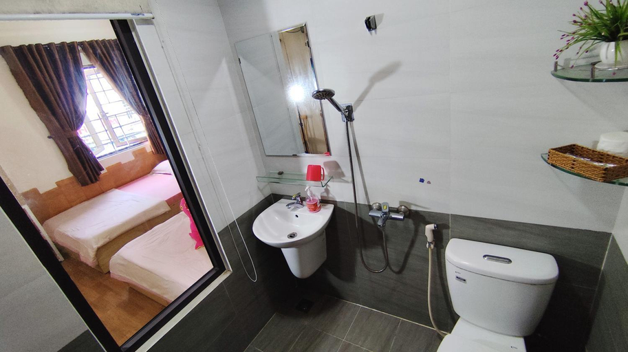 Bathroom 3, Halley, Da Nang