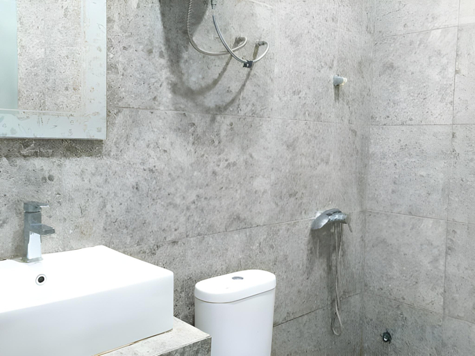 Bathroom 5, DS CoLive 34, Semarang