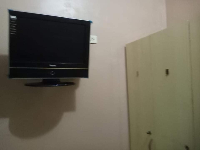 Others 4, Budget Condotel, Muntinlupa