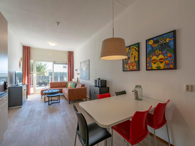 Others 4, Apartment in Netherlands near the Beach, Zijpe