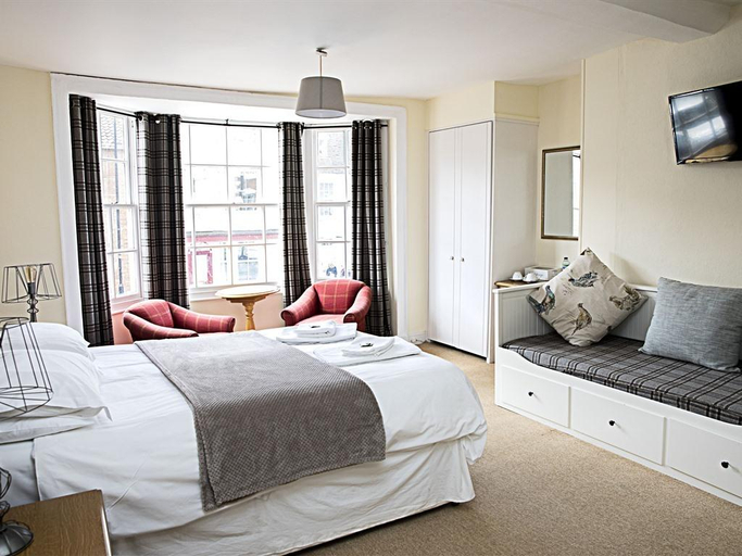 Bedroom 2, The White Bear, Warwickshire