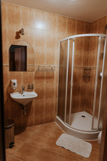 Others 4, Osrodek Wypoczynkowy Wratislavia, Wschowa