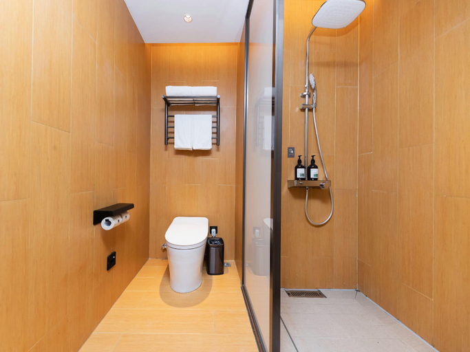 Bathroom 4, Ji Hotel Huzhou Phoenix Times Square, Huzhou