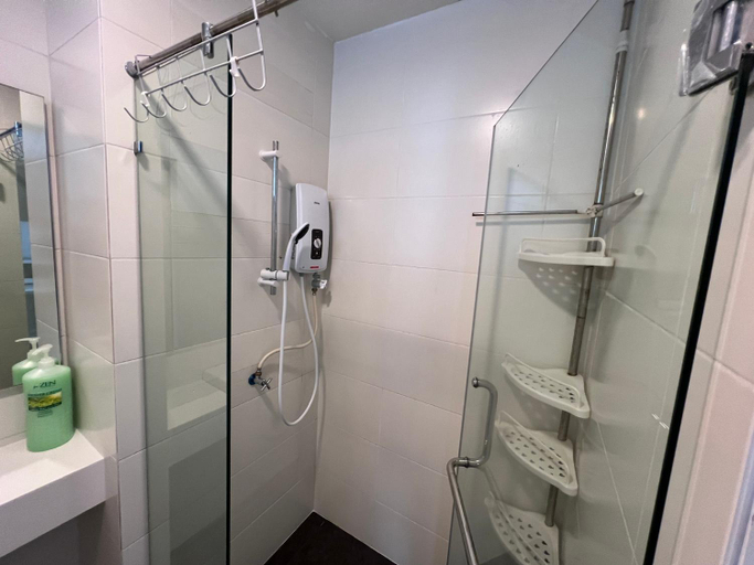 Bathroom 3, BLUE JADE STUDIOS, Cameron Highlands