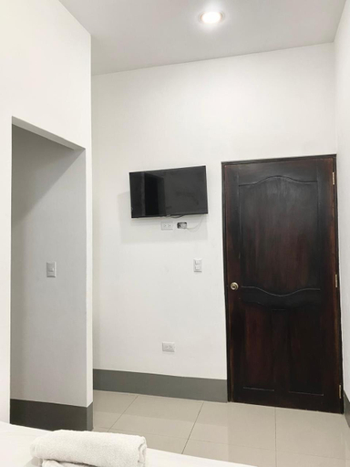 Others 5, Hostal Crisangel, Rivas