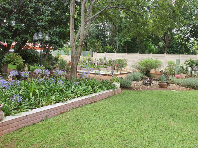 Others 3, Chic Breeze, Mangaung