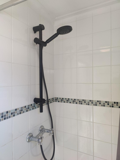 Others 5, B&B Saense huisje, Zaanstad