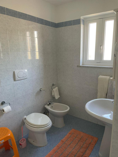 Bathroom, Casa La Perla, Napoli