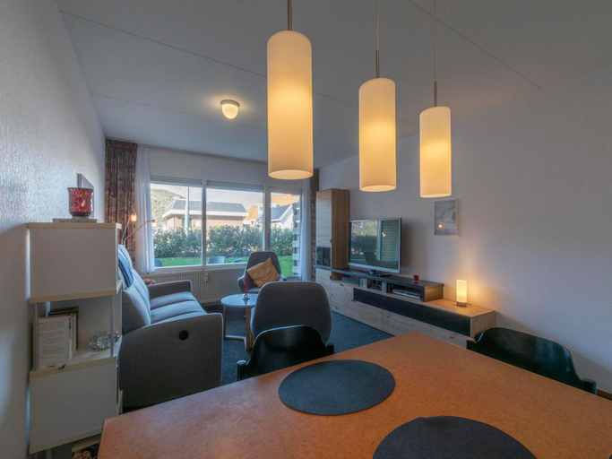 Others 5, Beach Apartment 5 for 4 guests in Callanstoog, Zijpe