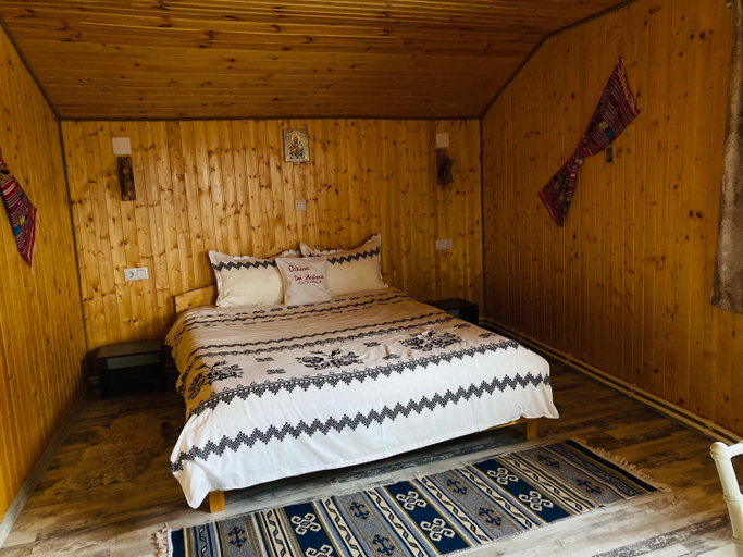 Bedroom 2, Cabana doi mesteceni, Moieciu De Jos