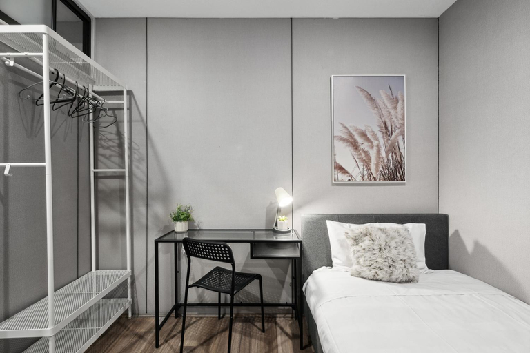Bedroom 2, Modern Single Room - Next to Central Station - Near CBD&Townhall&Chinatown&Darling Harbour&UTS&USYD , Sydney