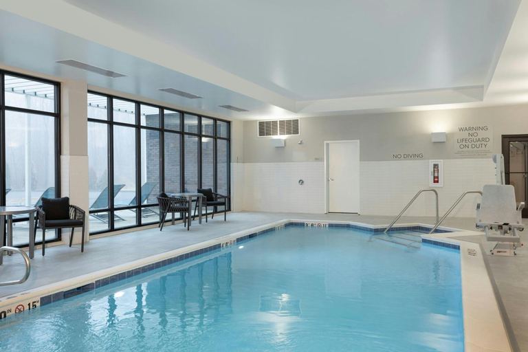 Sport & Beauty, TownePlace Suites by Marriott Hadley Amherst, Hampshire