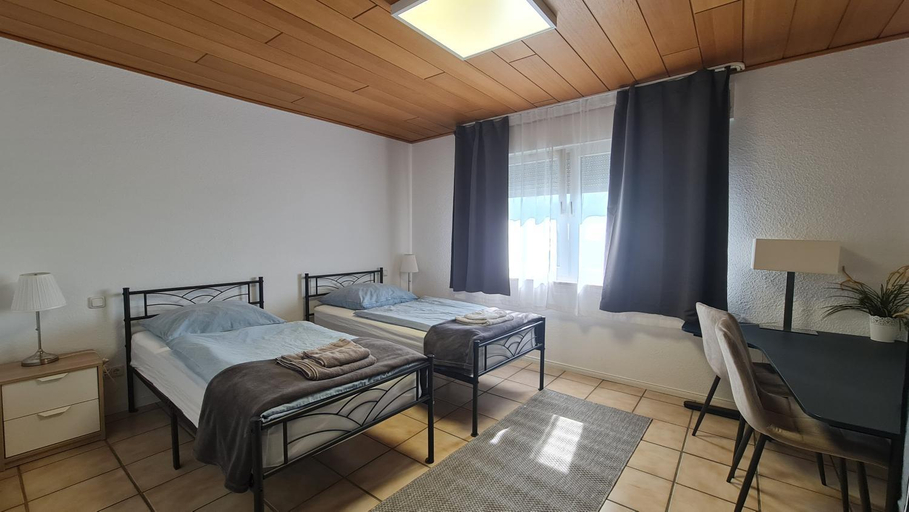 Bedroom 1, Gastehaus Monteurzimmer #6 Julich Eigenes Bad Parkplatz, Düren