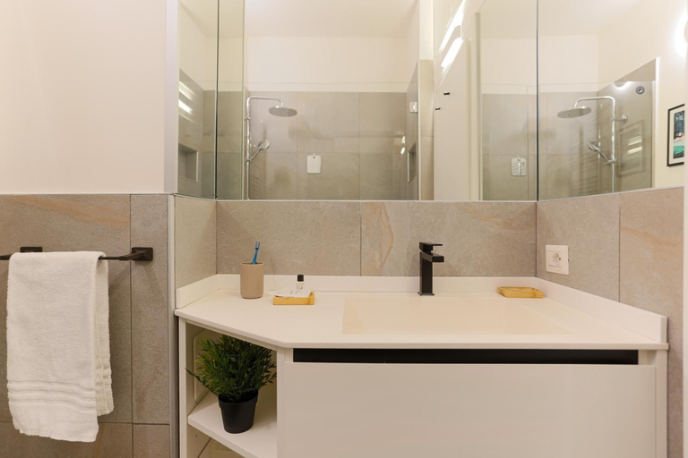 Bathroom 2, The Best Rent - Apartments in Crocetta, Milano