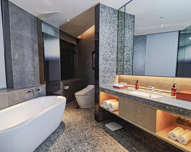 Bathroom 5, Arthur Hotel Zhujiang New Town Guangzhou, Guangzhou