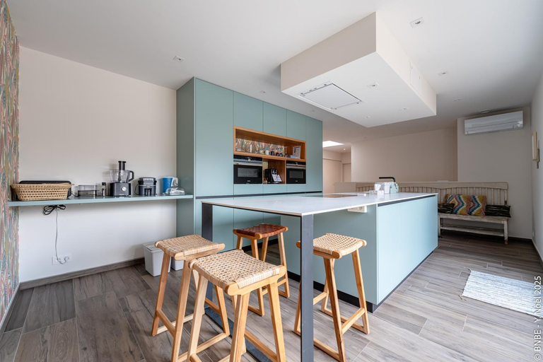 Others 5, Sous la Houlette, 3 Suites, Pool and Sauna on demand, Brabant Wallon