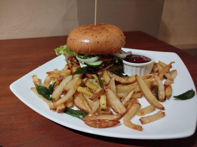 Food & Drinks 4, Harmony Beach Hotel, Pothuvil