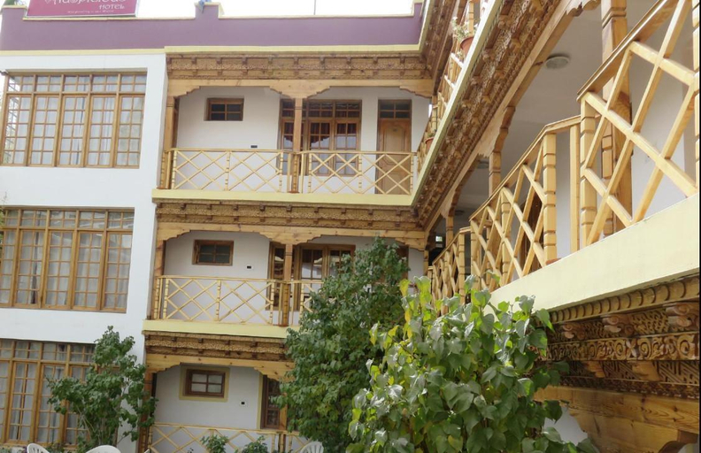 Others 5, The Auspicious Hotel, Leh