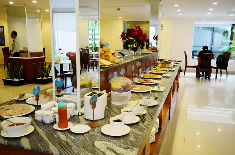 Food & Drinks 2, Golden Dream Hotel, Sầm Sơn