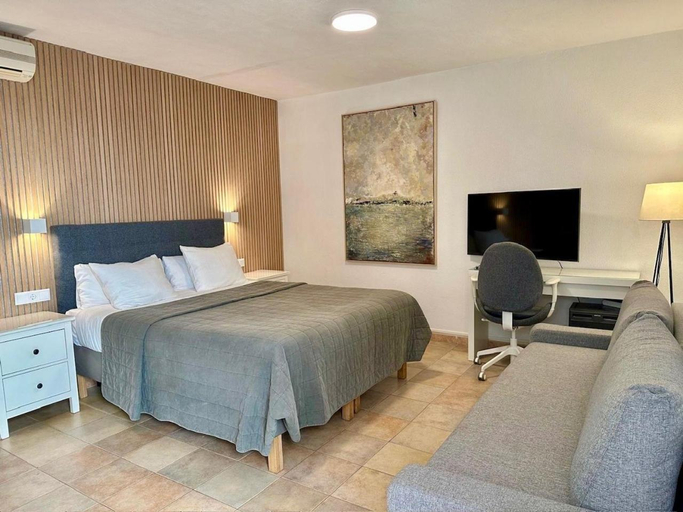 Bedroom 3, Hostal Playa, Huelva