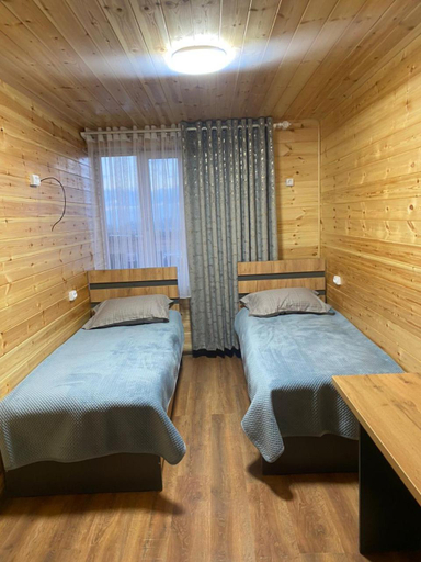 Bedroom 2, Syi-Ordo, Djety-Oguz