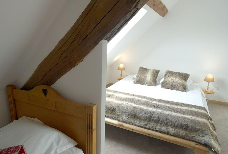 Bedroom 2, Chateau de Saint-Genix, Savoie