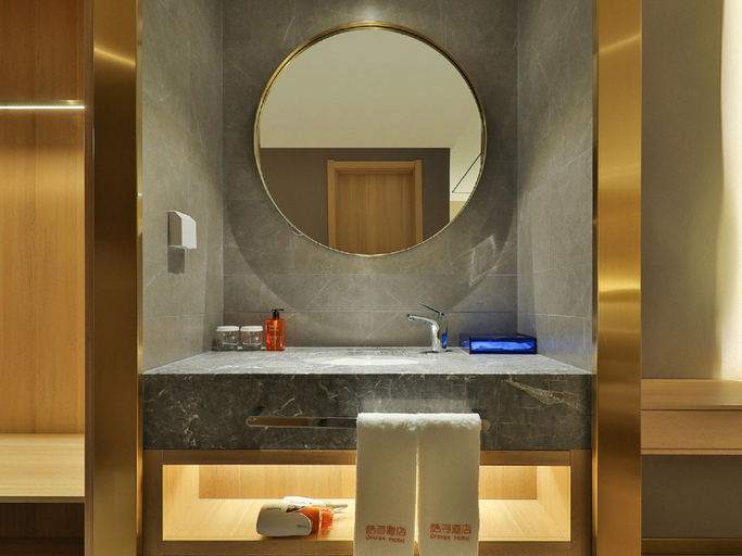 Bathroom 3, Orange Hotel Baoding East Station, Baoding