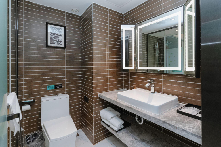 Bathroom 4, Xana Hotelle Kaifeng Qingming Shanghe Garden, Kaifeng