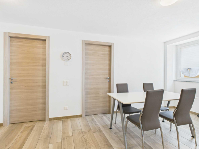 Others 5, 2 Curio Court House in Malcantone, Lugano