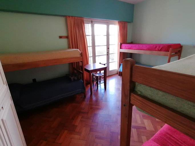 Bedroom 2, Alamo Hostel & Suites, Capital