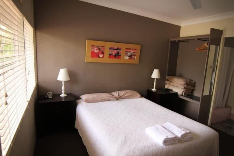 Bedroom 2, Motel Melrose, Wingecarribee