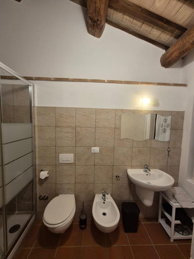 Bathroom 5, Casale Delle Stelle, Perugia
