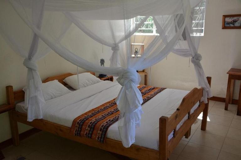 Bedroom 3, Kamunjila Lodge, Livingstone