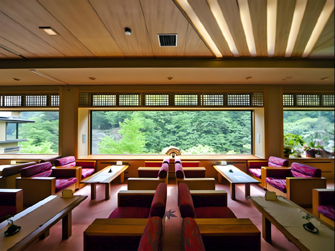 Food & Drinks 3, Nishiyama Onsen Keiunkan, Hayakawa